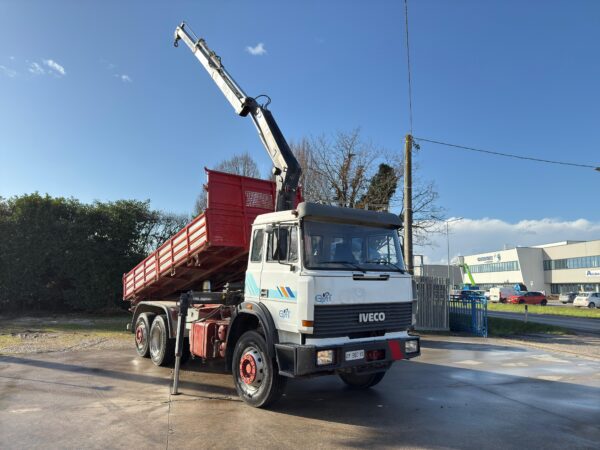 IVECO 190-26