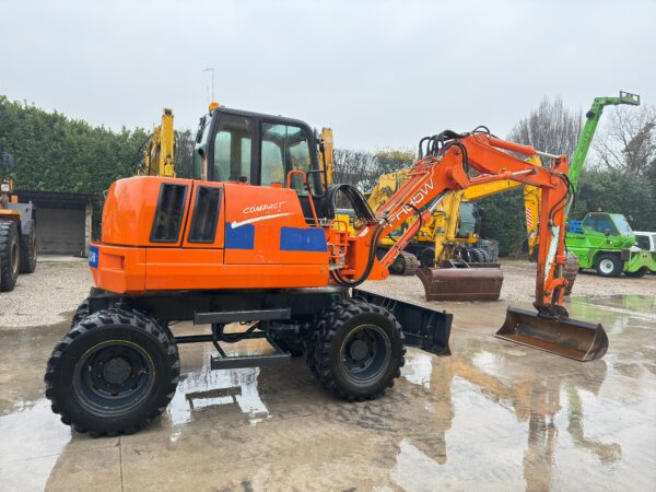 Escavatore Gommato FIAT-HITACHI FH85W - immagine 5