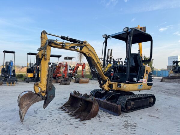 Mini escavatore CAT 301.8