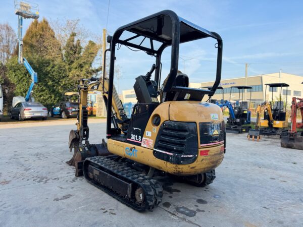 Mini escavatore CAT 301.8 - immagine 8