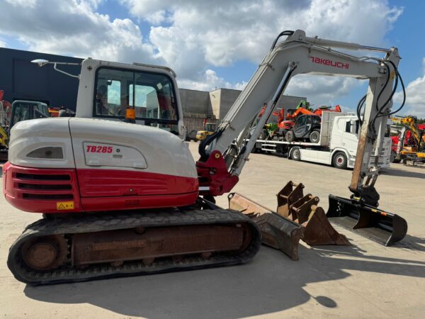 TAKEUCHI TB285 - immagine 2