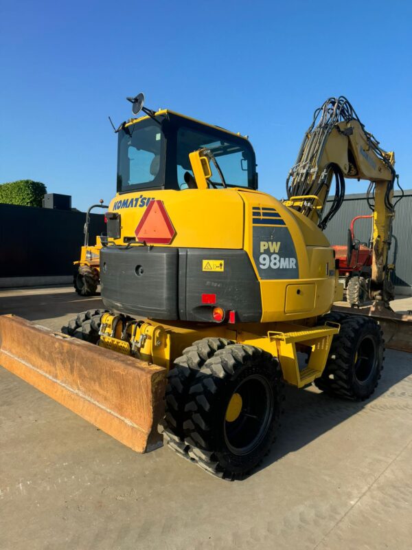 KOMATSU PW 98 MR-8 - immagine 3