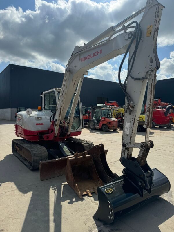 TAKEUCHI TB285 - immagine 3