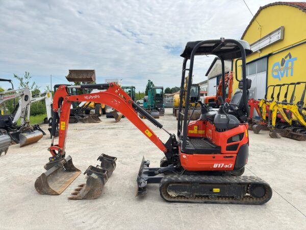 KUBOTA U17-3a (2018)